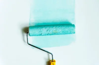 Peinture intérieure à Réotier — murs, plafonds et boiseries